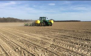 Lakestate Mfg tractor tank mounts in the Mississippi Delta