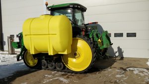Lakestate Mfg showing visibility from the back corner with a 600 gallon tank side mount.